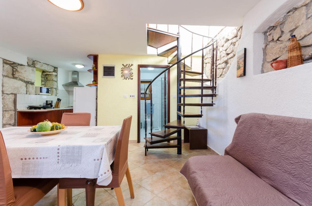 Apartment Josip Plomin Εξωτερικό φωτογραφία