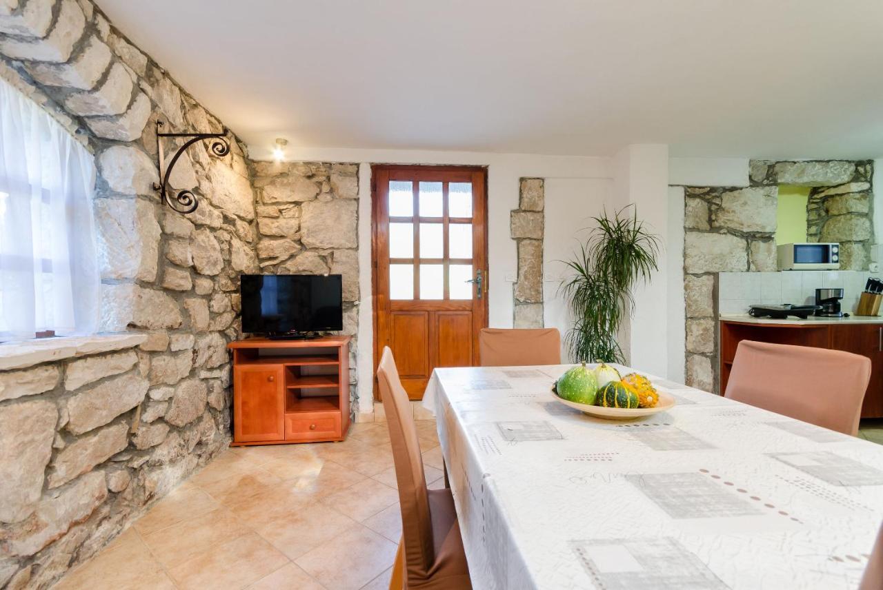 Apartment Josip Plomin Εξωτερικό φωτογραφία